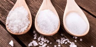 Επιτραπέζιο αλάτι έναντι θαλασσινού αλατιού: Ποιο είναι πιο υγιεινό;