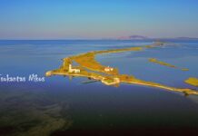 Ο φάρος στον Άγιο Σώστη, μια νοσταλγική πινελιά μέσα στη λιμνοθάλασσα Μεσολογγίου