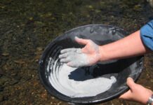 Επιστήμονες ανακάλυψαν τον τρόπο με τον οποίο οι μπλε και πράσινοι Άργιλοι παρουσιάζουν Βακτηριοκτόνο δράση