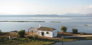 Ο Άγιος Σώζων, προστάτης της Λιμνοθάλασσας Μεσολογγίου και το ιστορικό νησάκι του Βασιλαδιού