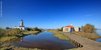 Ο Φάρος του Αι Σώστη – Ο Άγιος της Λιμνοθάλασσας