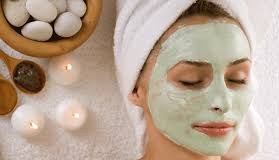 Ιαματικά Λουτρά και Πηλός – Θεραπευτικές Ιδιότητες στην Αντιμετώπιση της Ακμής